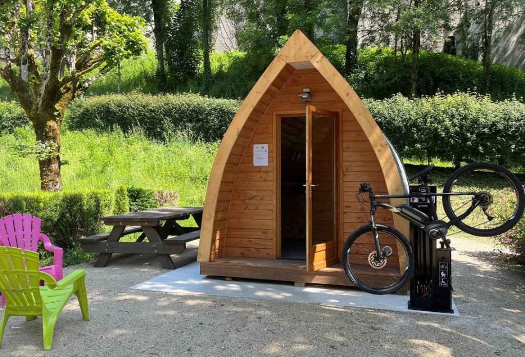 Kaban randolt 1140x776 1 1024x697